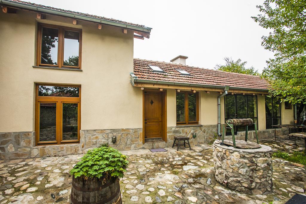 Guest House Podkovite Karlovo Exterior foto